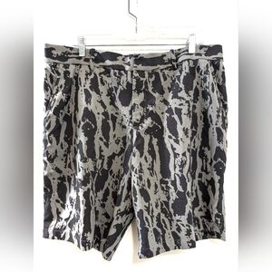 Nike Dri Fit Camo Golf Shorts Mens 38‎ CU9411-003